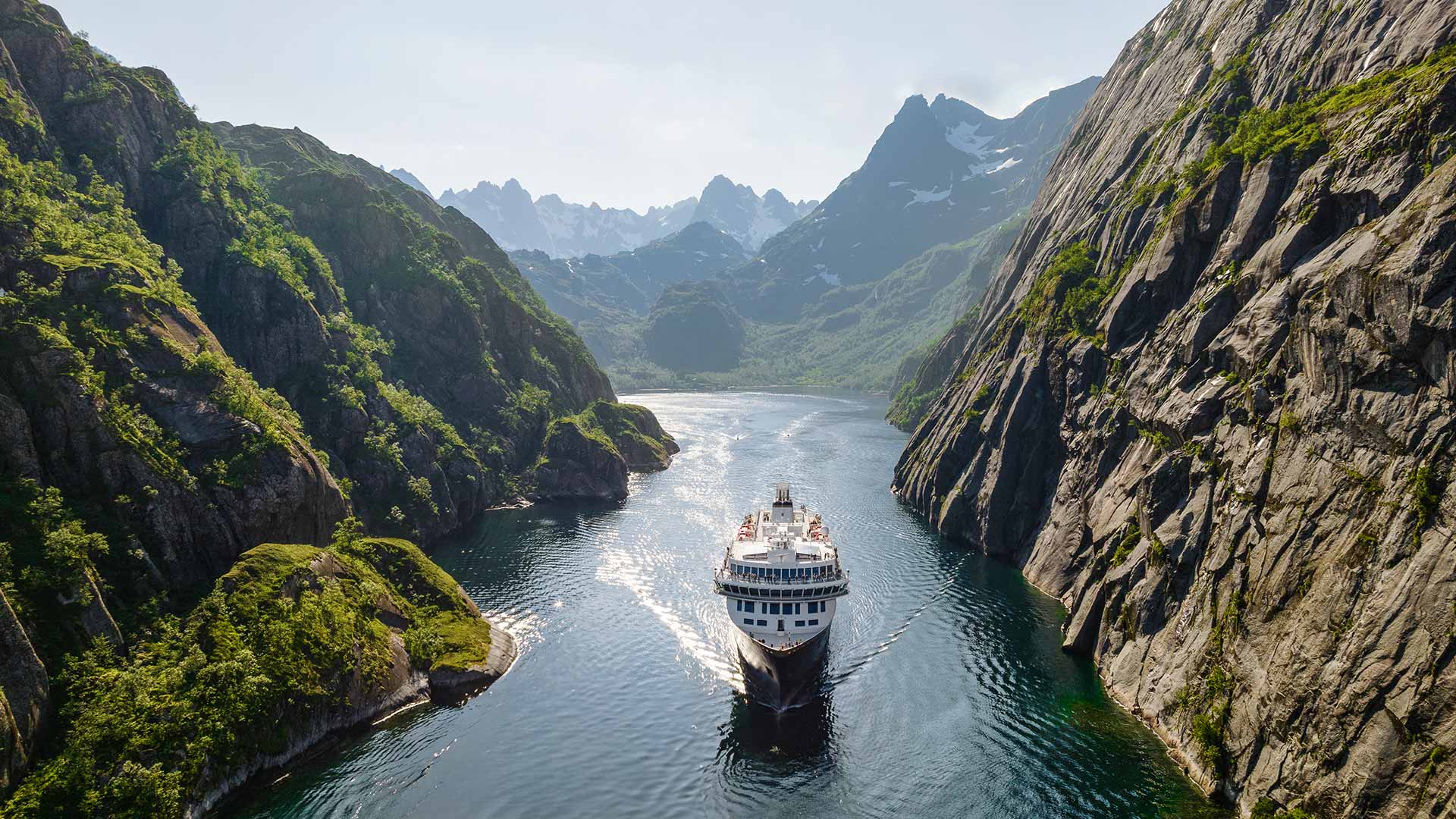 Havila Cruises & Tours in Norway 2024/2025 : Nordic Visitor