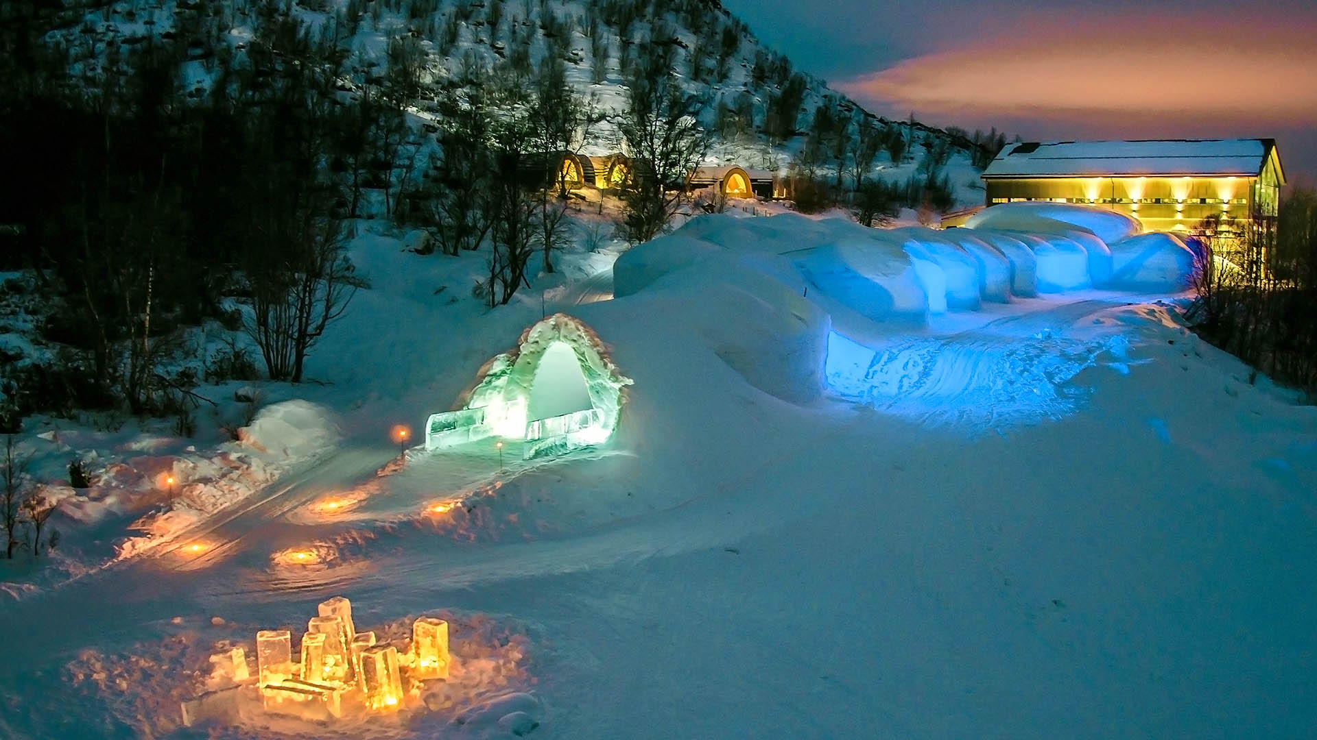 Kirkenes Snowhotel ©SnowhotelKirkenes