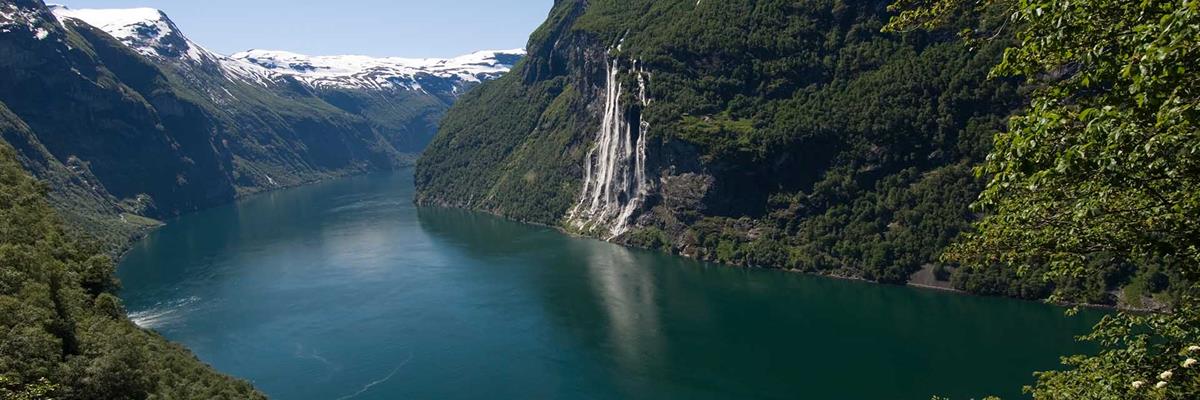Seven Sisters Waterfall in Geirangerfjord ©visitnorway