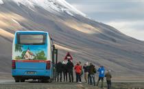 Sightseeing in Longyearbyen ©Svalbard Buss